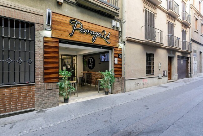 Más detalles de Calle Párraga, 21, Granada - Local en venta