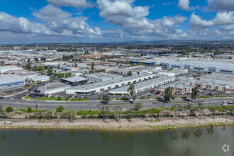 3911-3921 E La Palma Ave, Anaheim, CA - vista aérea  vista de mapa - Image1