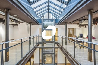 Más detalles de 247 Rue Du Faubourg Saint-Martin, Paris - Oficina en alquiler