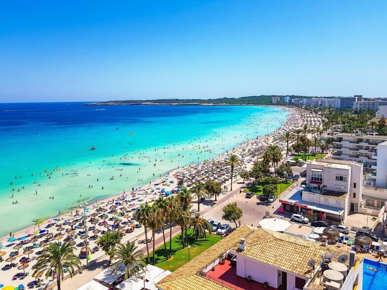 Local en Son Servera, Islas Baleares en venta - Foto del edificio - Imagen 2 de 8