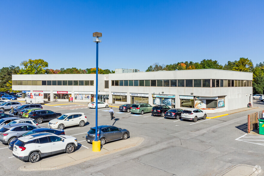 99 Kakulu Rd, Ottawa, ON en alquiler - Foto del edificio - Imagen 1 de 8