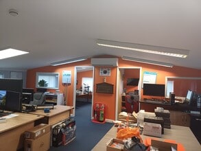 Billington Rd, Leighton Buzzard en alquiler Foto del interior- Imagen 1 de 2