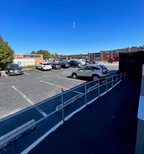 801 Conklin St, Farmingdale, NY en venta - Foto del edificio - Imagen 3 de 7