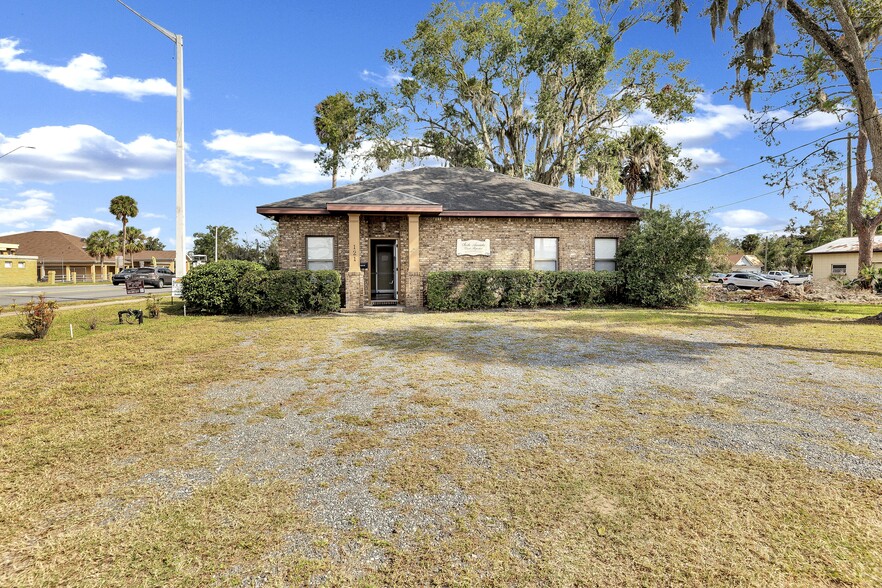 121 SE Hernando Ave, Lake City, FL en venta - Foto del edificio - Imagen 2 de 22