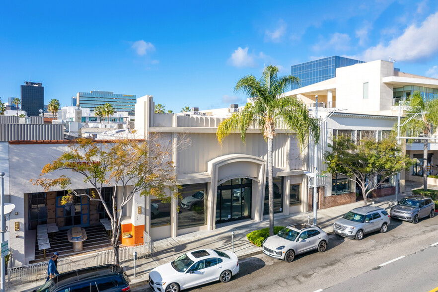 425 N Canon Dr, Beverly Hills, CA en alquiler - Foto del edificio - Imagen 1 de 4