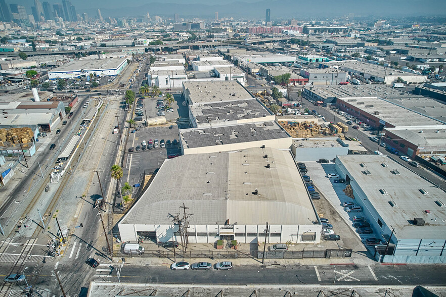 1705-1707 E 20th St, Los Angeles, CA en alquiler - Foto del edificio - Imagen 2 de 43