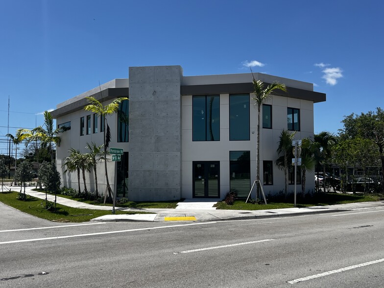 5000 Pembroke Rd, Hollywood, FL en alquiler - Foto principal - Imagen 1 de 46