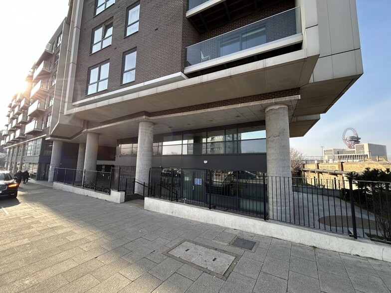 80-82 High St, London en alquiler - Foto del edificio - Imagen 2 de 2