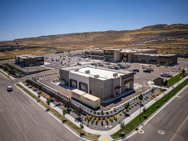 4002 Real Vista dr, Herriman, UT en alquiler - Foto del edificio - Imagen 2 de 5