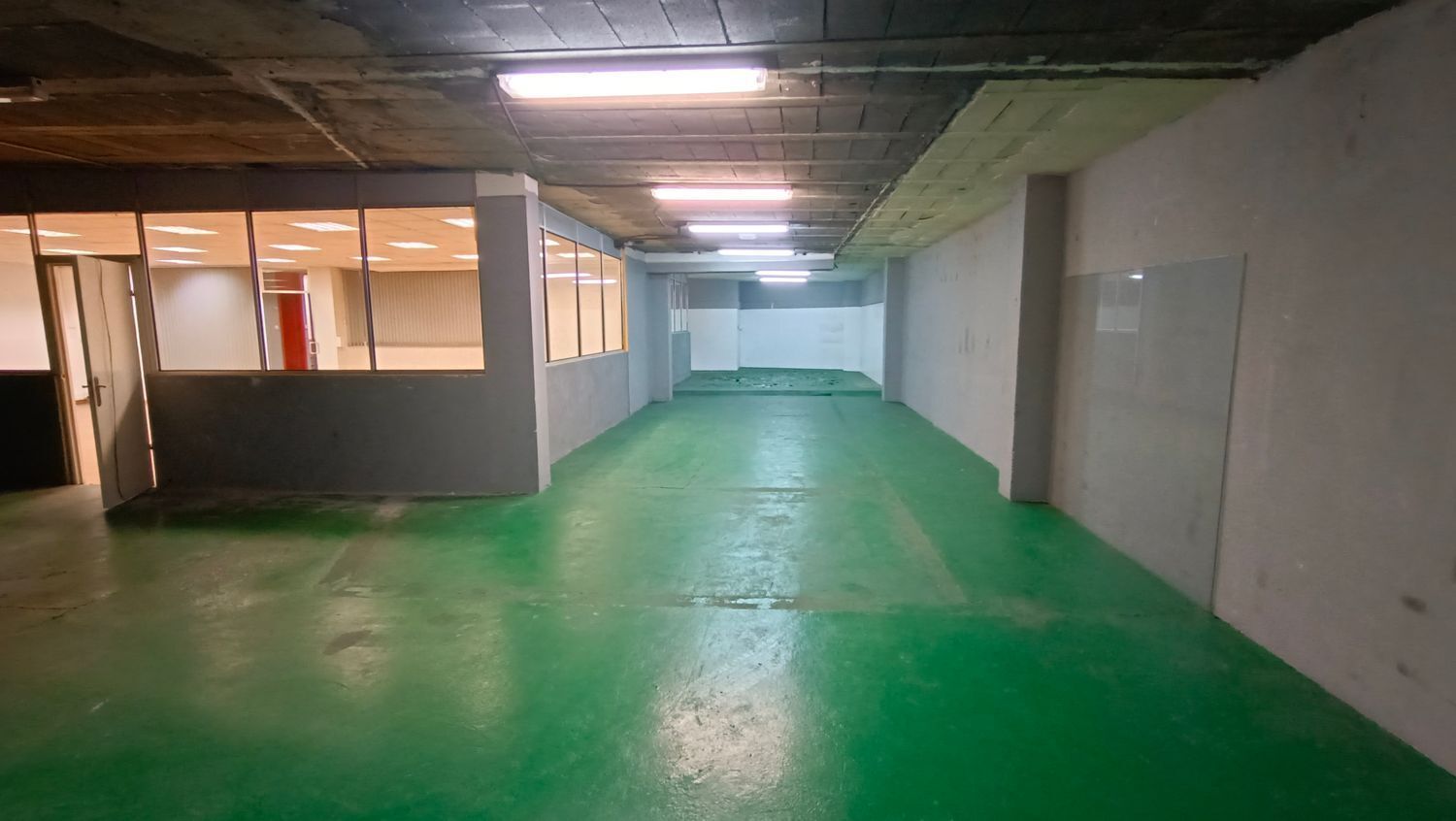 Local en Vigo en alquiler Foto del edificio- Imagen 1 de 24