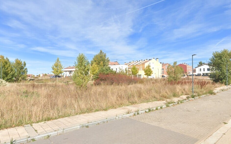 Arrabal S-20 Cortes Oeste, S/N, Burgos, Burgos en venta - Foto del edificio - Imagen 2 de 10