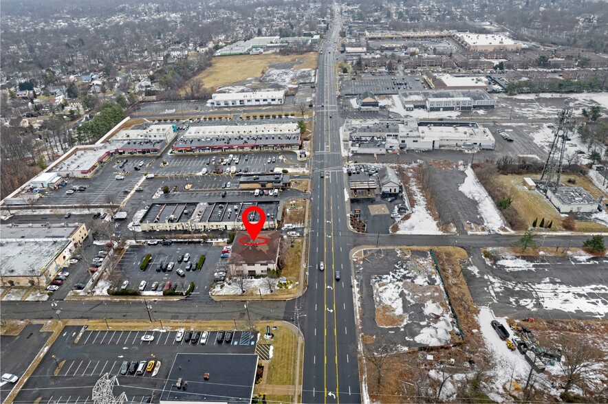 1740 Oak Tree Rd, Edison, NJ en alquiler - Foto del edificio - Imagen 2 de 22