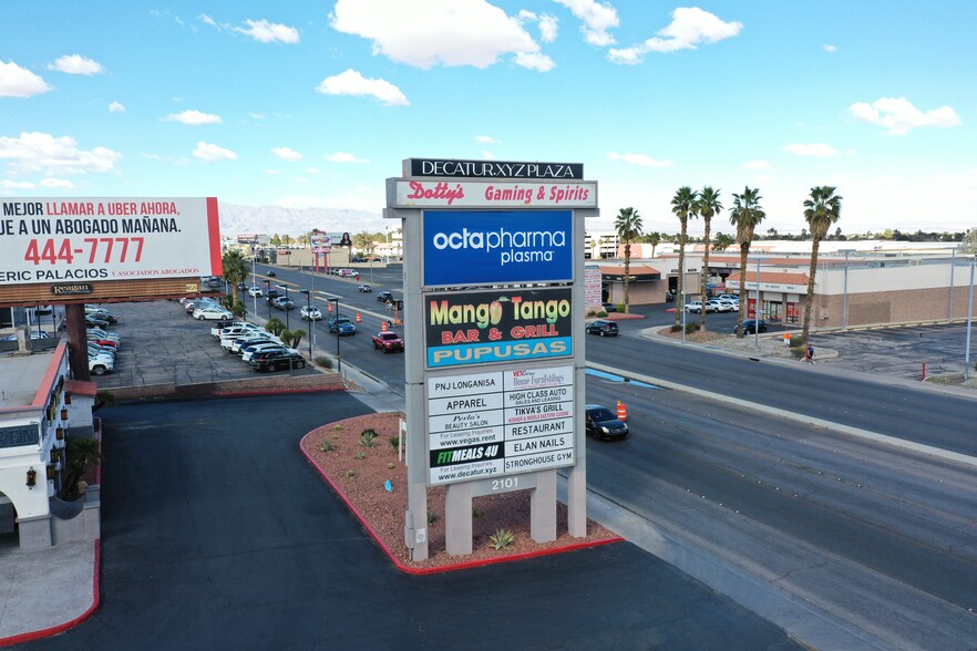 2101 S Decatur Blvd, Las Vegas, NV en alquiler - Foto del edificio - Imagen 3 de 3