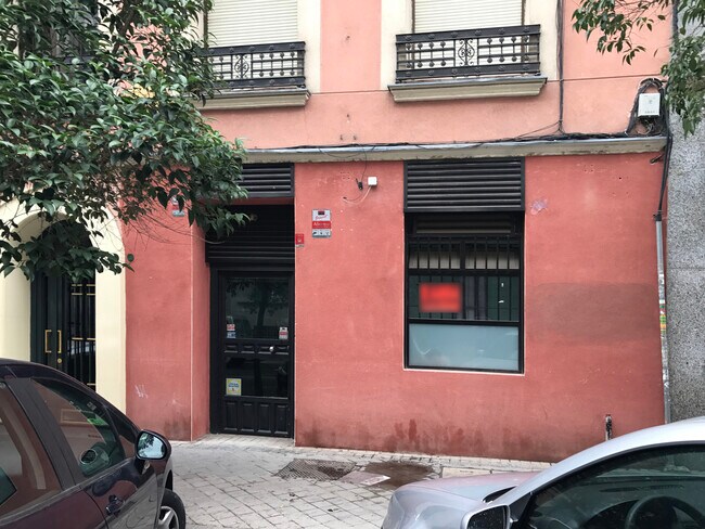 Más detalles de Calle de Alenza, 8, Madrid - Local en alquiler
