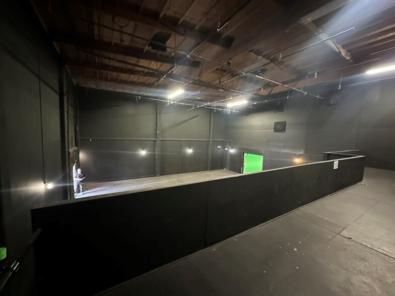 3050 N Lima St, Burbank, CA en alquiler - Foto del interior - Imagen 3 de 8