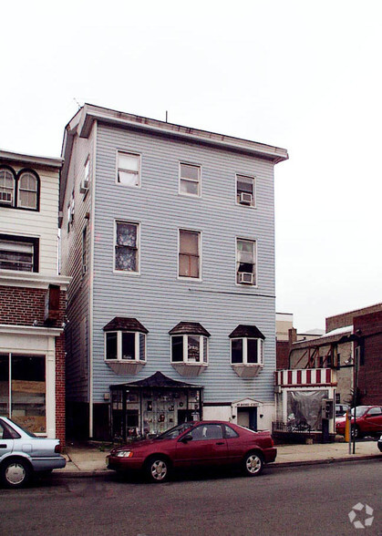 49 Bayard St, New Brunswick, NJ en venta - Foto del edificio - Imagen 1 de 22