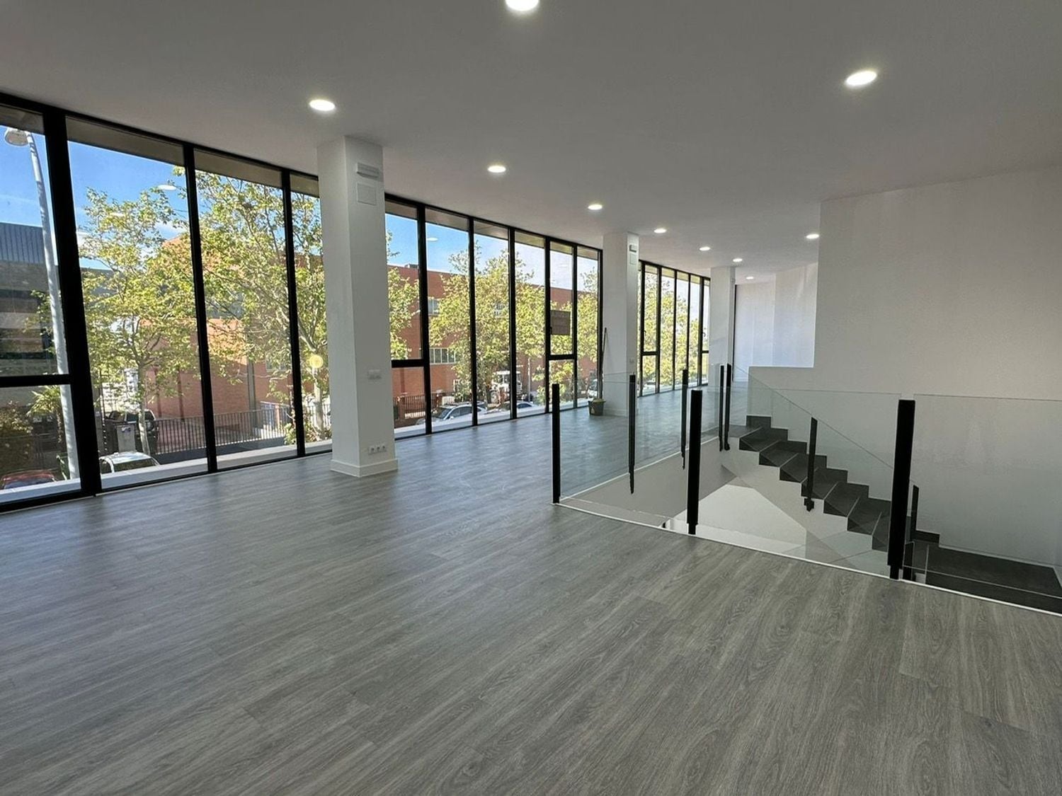 Nave en Boadilla del Monte, Madrid en venta Foto del interior- Imagen 1 de 8