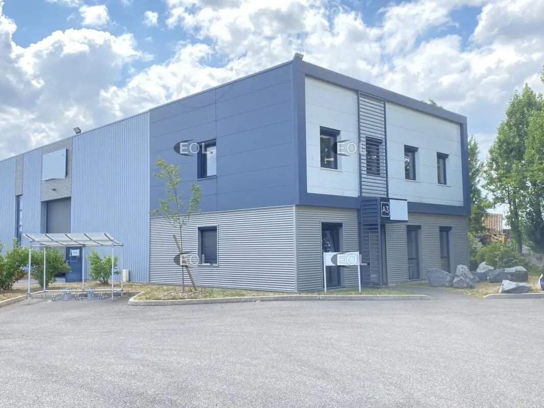 Flex en Saint-Priest en alquiler Foto del edificio- Imagen 1 de 17