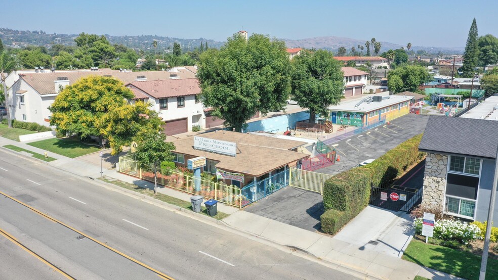 230 S Idaho St, La Habra, CA en venta - Foto del edificio - Imagen 2 de 10