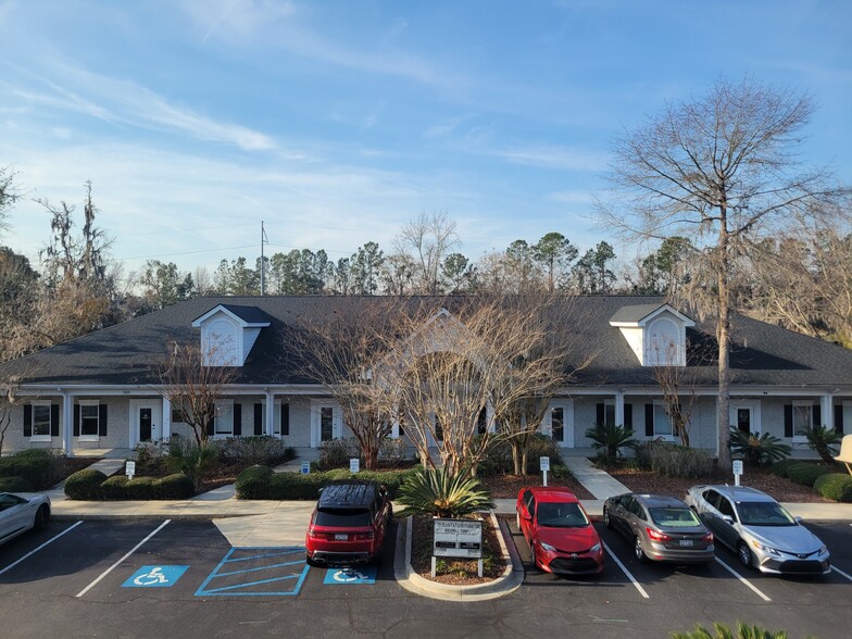 29 Plantation Park Dr, Bluffton, SC en alquiler - Foto del edificio - Imagen 1 de 11