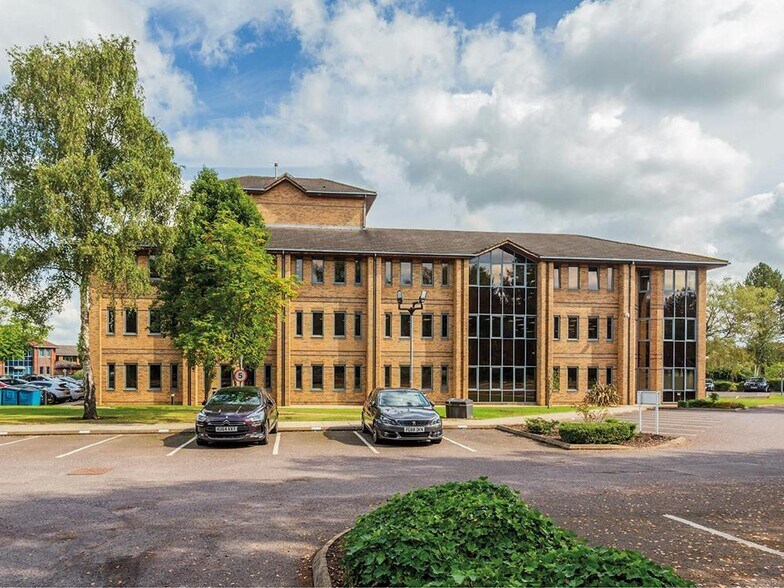 2M Siskin Dr, Coventry en alquiler - Foto del edificio - Imagen 2 de 7