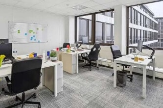 4-6 Rue D'Orleans, Saint-Cloud en venta Foto del interior- Imagen 2 de 12