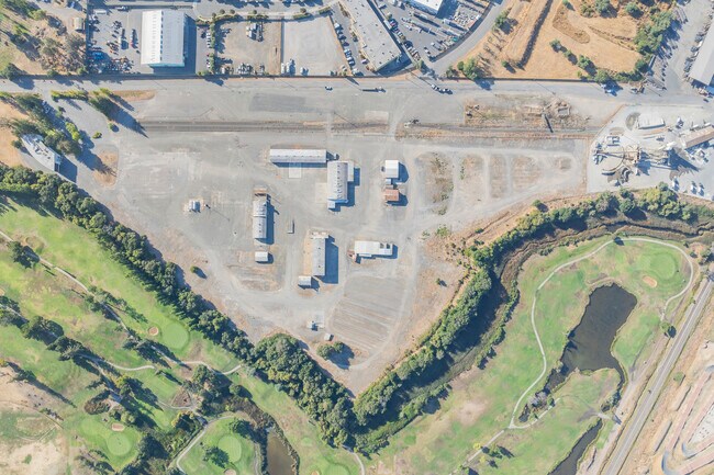 Más detalles de 2301 Napa Vallejo Hwy, Napa, CA - Terreno en alquiler
