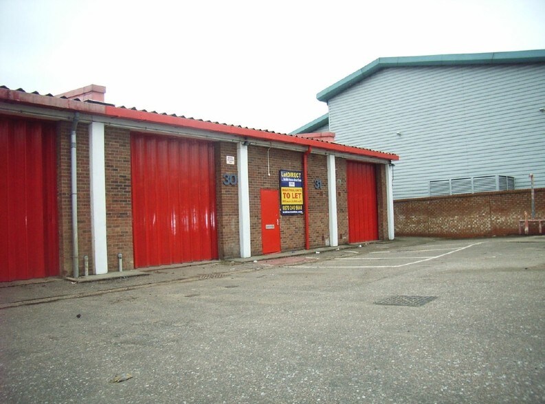 Glenville Mews, London en alquiler - Foto del edificio - Imagen 2 de 2