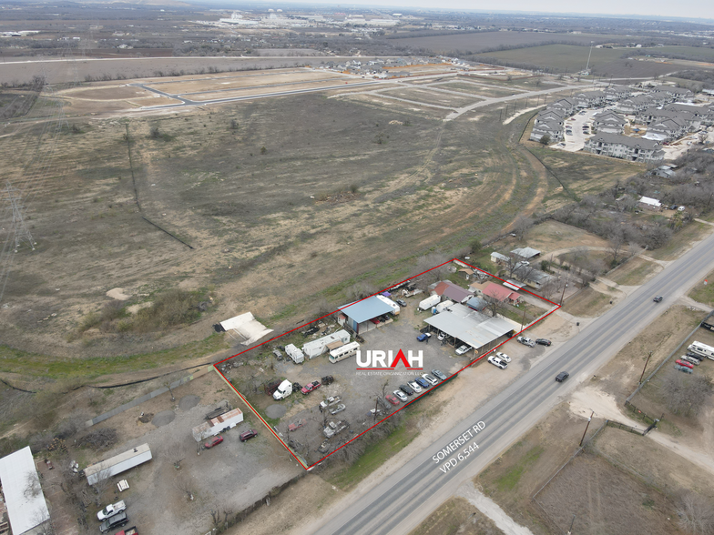 13495 Somerset Rd, Von Ormy, TX en venta - Foto principal - Imagen 1 de 14