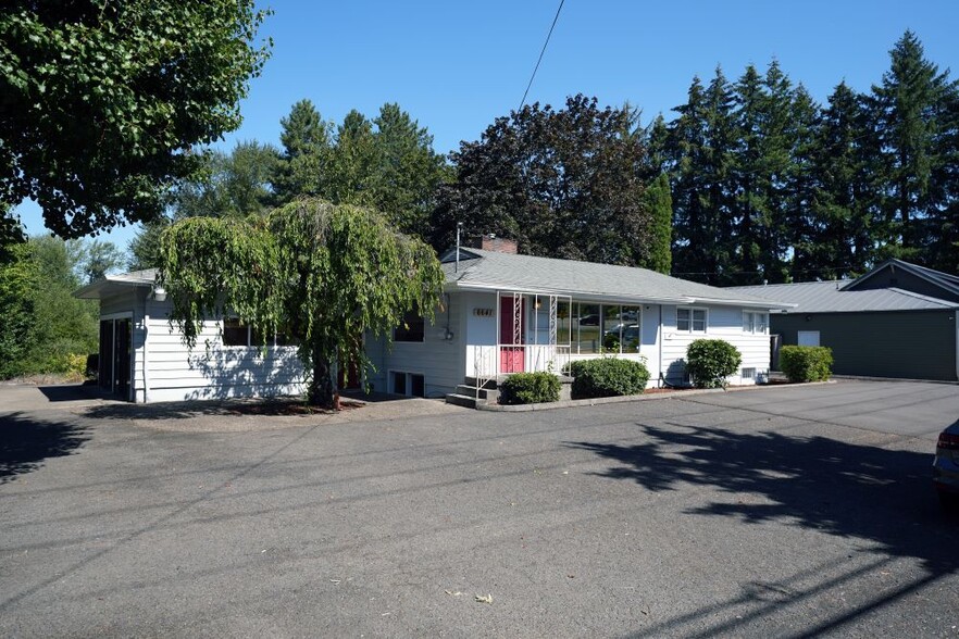 6641 SE Lake Rd, Portland, OR en alquiler - Foto del edificio - Imagen 1 de 9