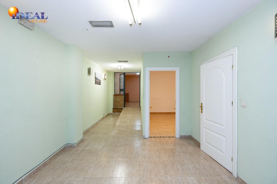 Calle Conde Cifuentes, Granada, Granada en venta - Foto del interior - Imagen 3 de 14