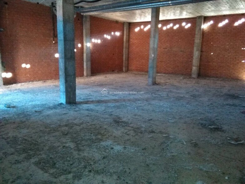 Local en Cáceres en alquiler - Foto del interior - Imagen 2 de 5