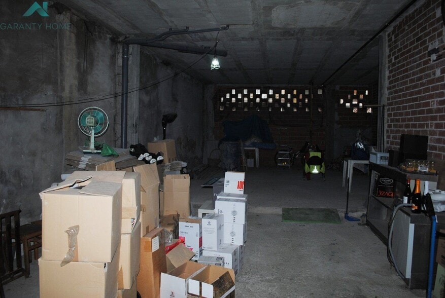 Local en Ampuero en alquiler - Foto del edificio - Imagen 2 de 3