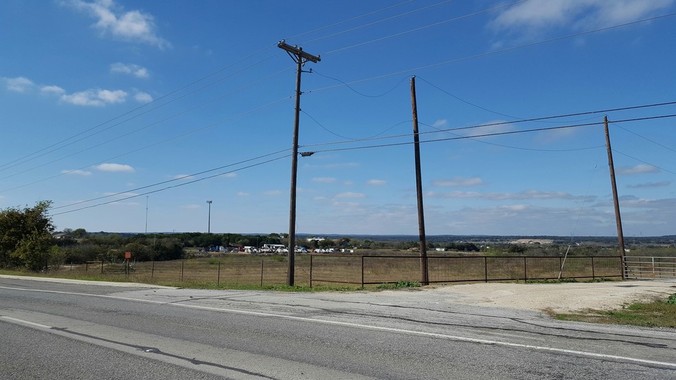 23755 N Interstate 35, New Braunfels, TX en venta - Foto del edificio - Imagen 3 de 6