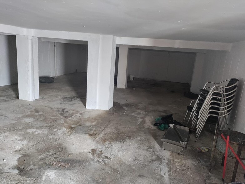 Nave en Almería en venta - Foto del interior - Imagen 2 de 3