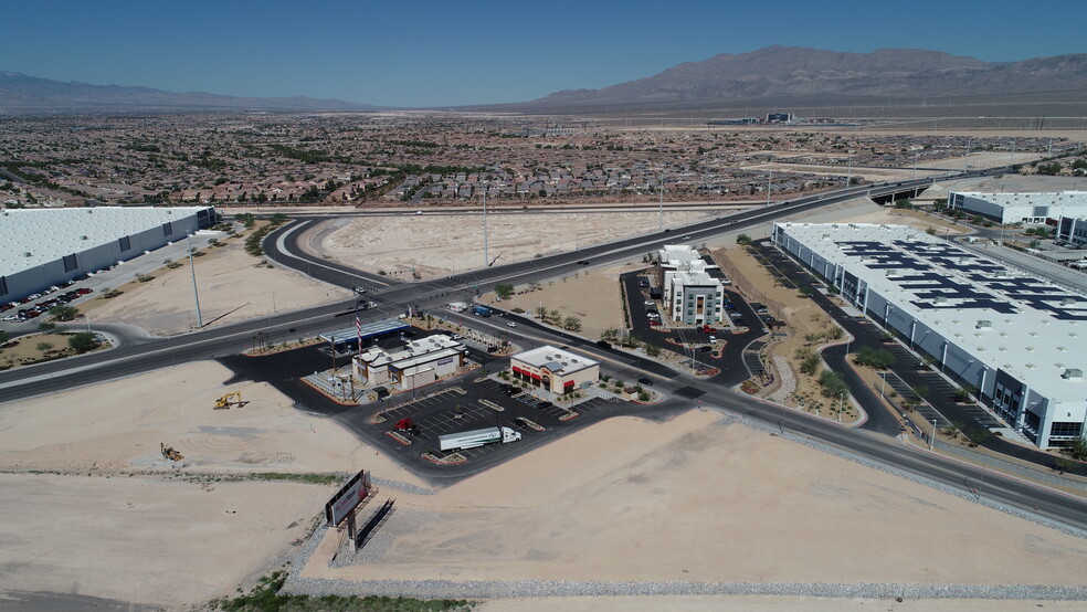 SEC Lamb & Highway I-15, North Las Vegas, NV en alquiler - Vista aérea - Imagen 3 de 6