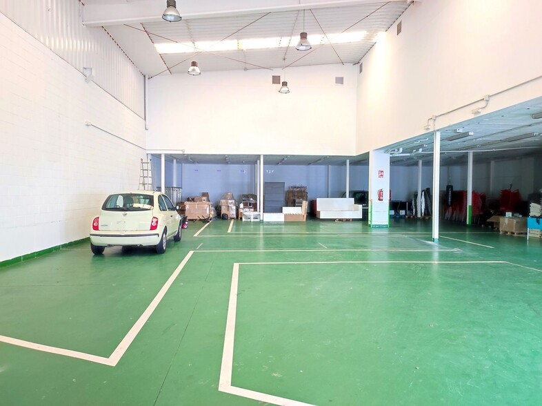 Nave en Culleredo en venta - Foto del edificio - Imagen 2 de 38