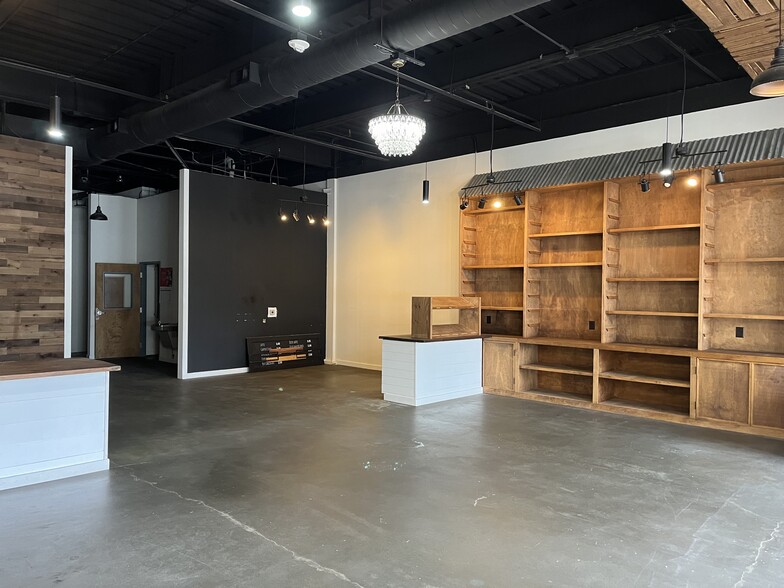 5009 W Broad St, Sugar Hill, GA en alquiler - Foto del interior - Imagen 2 de 5