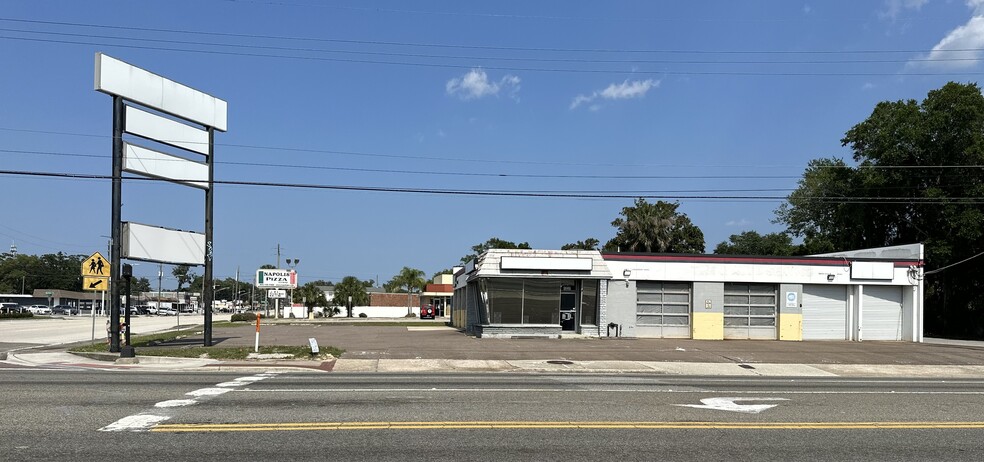 1227 University Blvd N, Jacksonville, FL en venta - Foto del edificio - Imagen 3 de 19