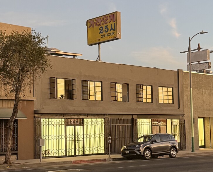 544-548 N Western Ave, Los Angeles, CA en alquiler - Foto del edificio - Imagen 1 de 11