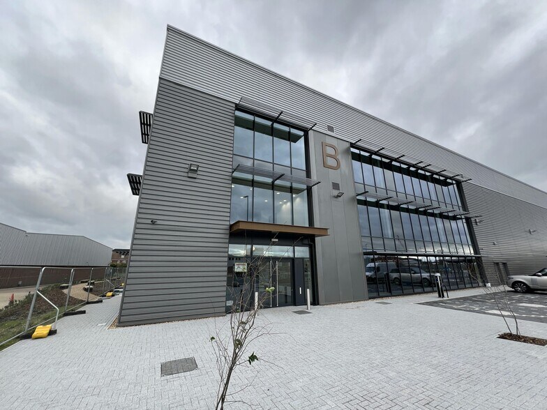 Walton Rd, Portsmouth en alquiler - Foto del edificio - Imagen 1 de 37