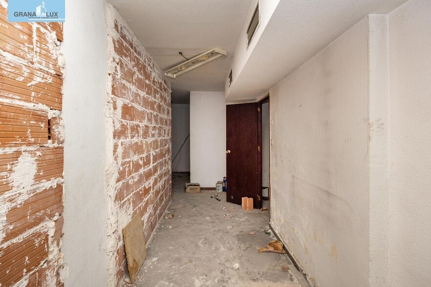Calle Conde Cifuentes, Granada, Granada en venta - Foto del interior - Imagen 2 de 11