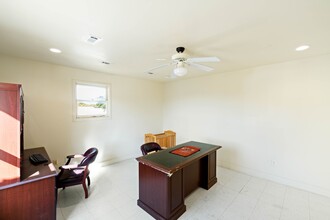 812 S Hackberry St, San Antonio, TX en alquiler Foto del interior- Imagen 1 de 10