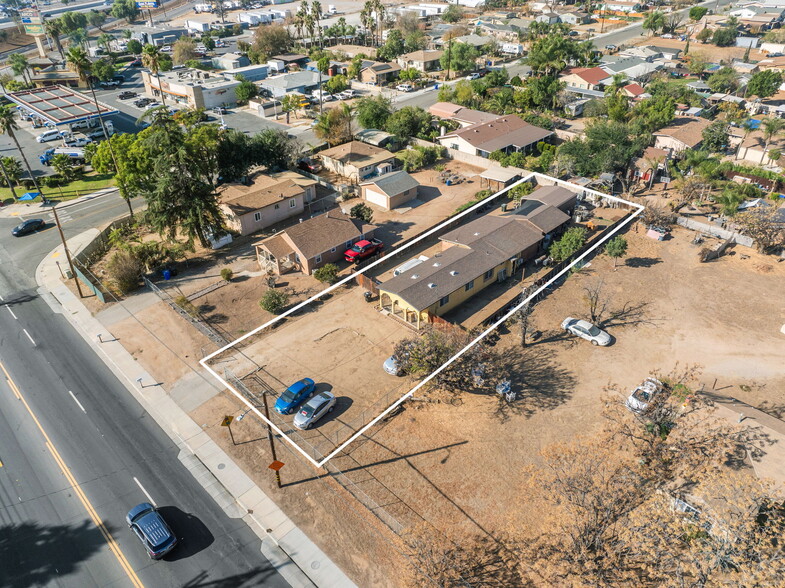 3629 Valley Way, Riverside, CA en venta - Foto del edificio - Imagen 3 de 29