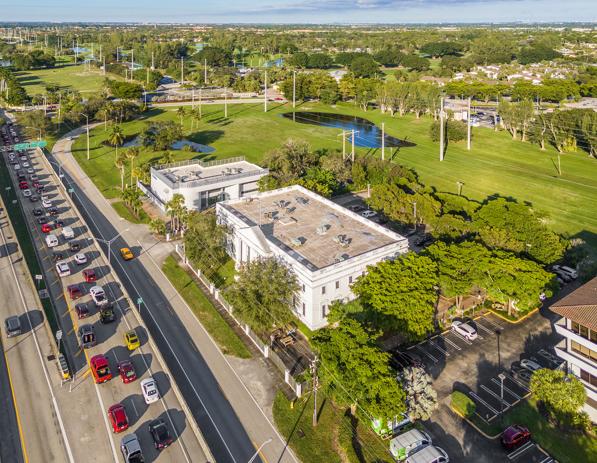 15165 NW 77th Ave, Miami Lakes, FL en venta Vista aérea- Imagen 1 de 58