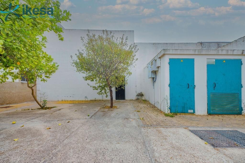 Local en Bollullos Par del Condado, Huelva en venta Foto del edificio- Imagen 1 de 17