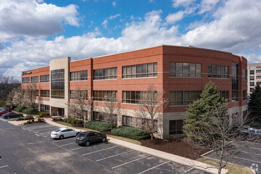 100 E Business Way, Sharonville, OH en alquiler - Foto del edificio - Imagen 2 de 11