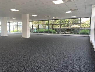 Más detalles de 46 Chemin De La Bruyère, Dardilly - Oficina en alquiler