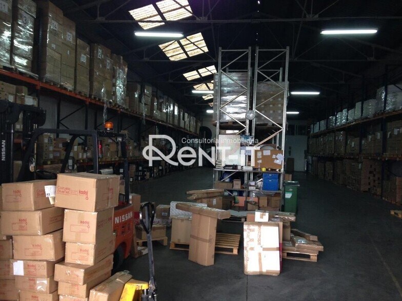 Nave en Sant Boi de Llobregat, Barcelona en venta - Foto del interior - Imagen 2 de 2