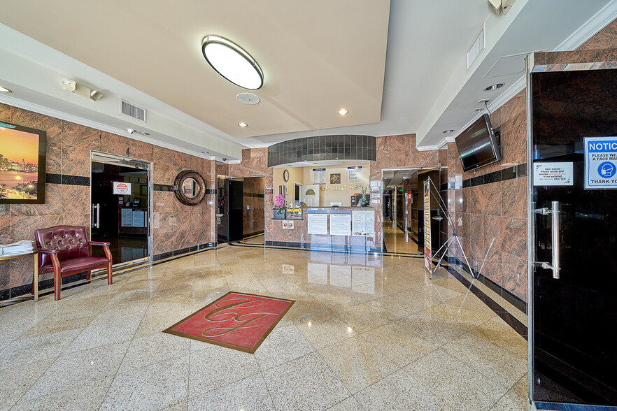 10211 Balboa Blvd, Northridge, CA en venta - Foto del interior - Imagen 1 de 20